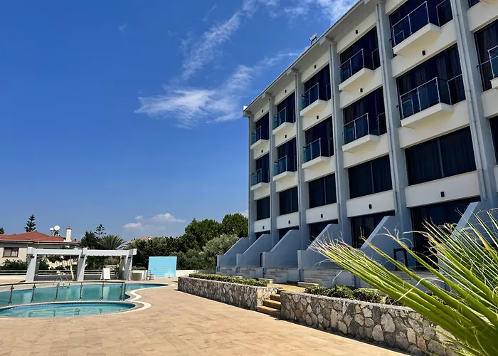 Bellapais Oasis Hotel